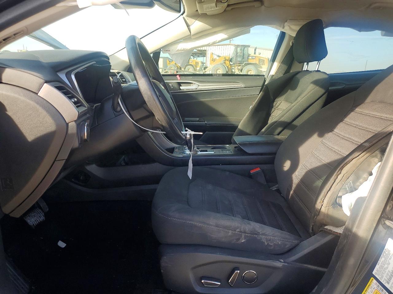 2020 FORD FUSION SE photo 7