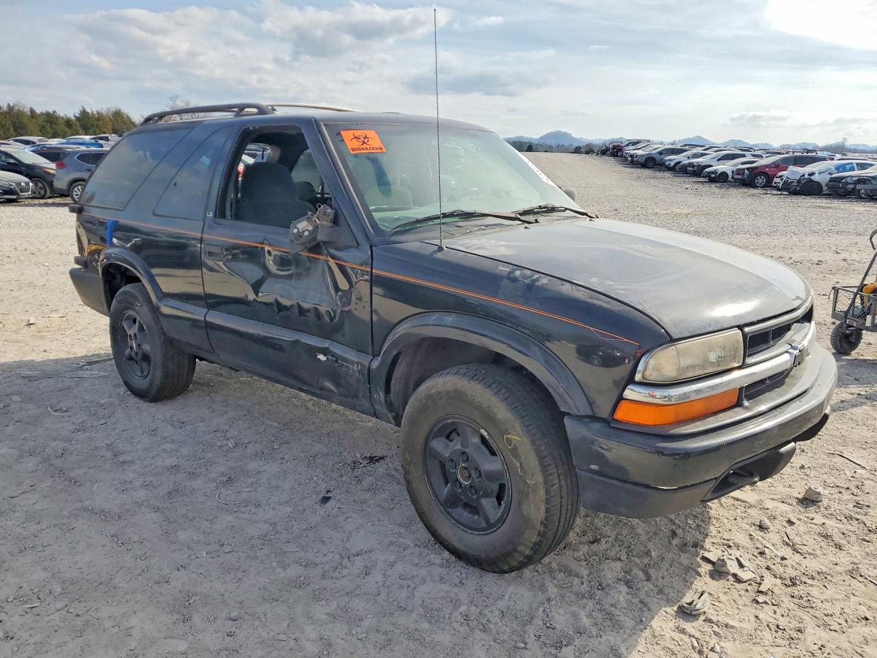 2000 CHEVROLET BLAZER photo 4