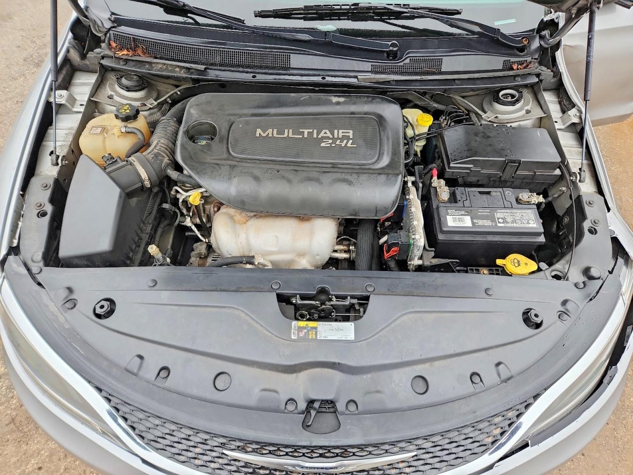 2015 CHRYSLER 200 LIMITED photo 21