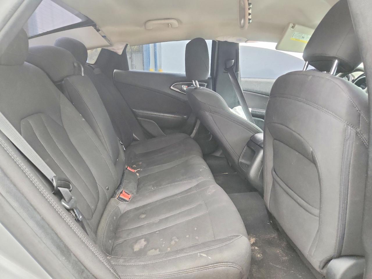 2015 CHRYSLER 200 LIMITED photo 19