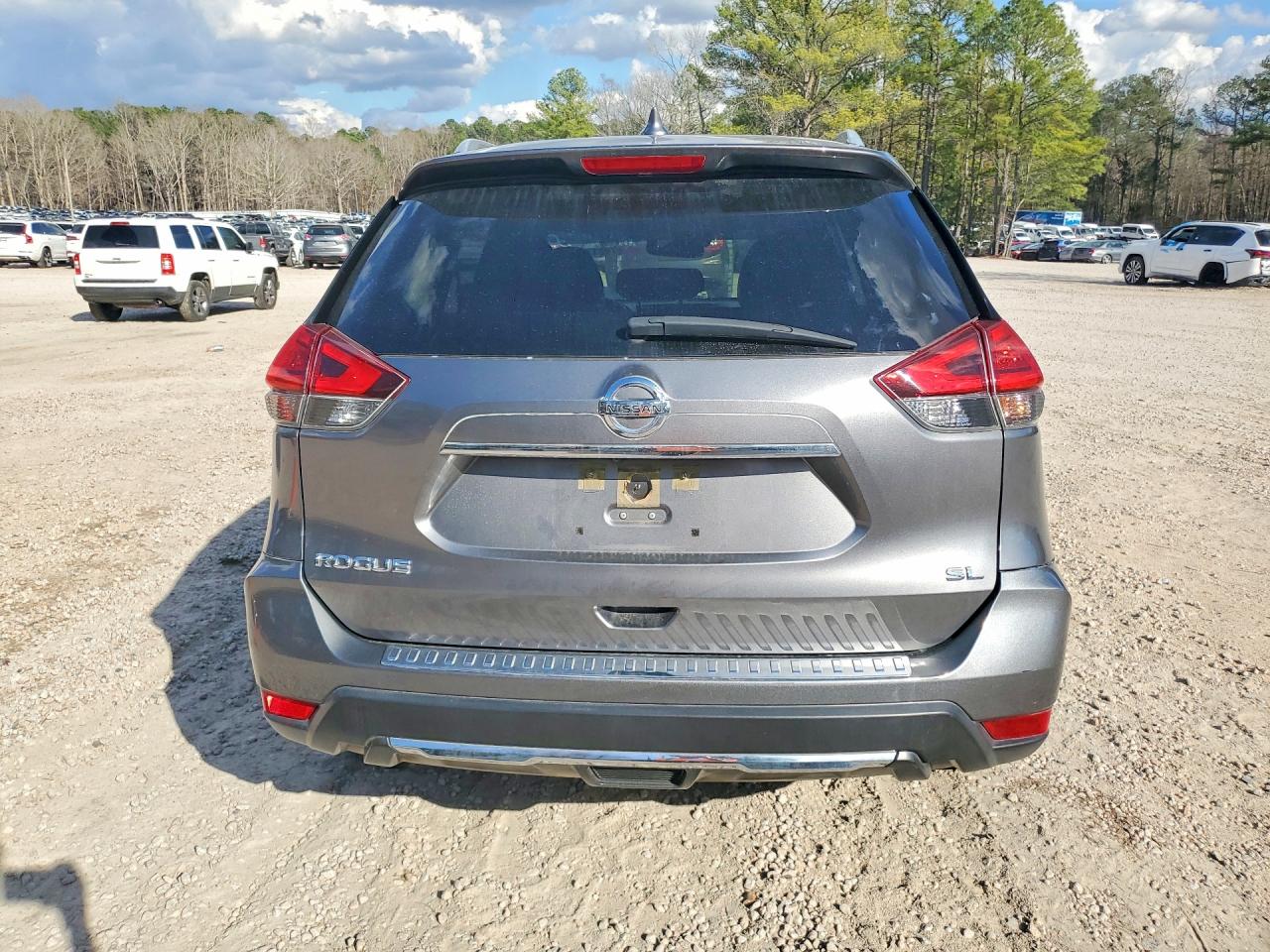 2017 NISSAN ROGUE SL photo 6