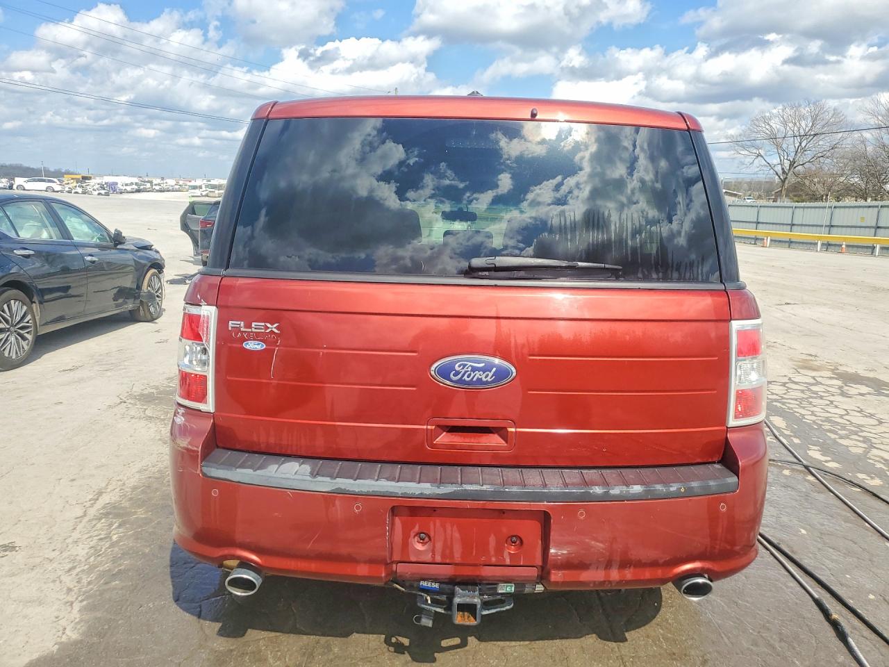 2014 FORD FLEX SE photo 6