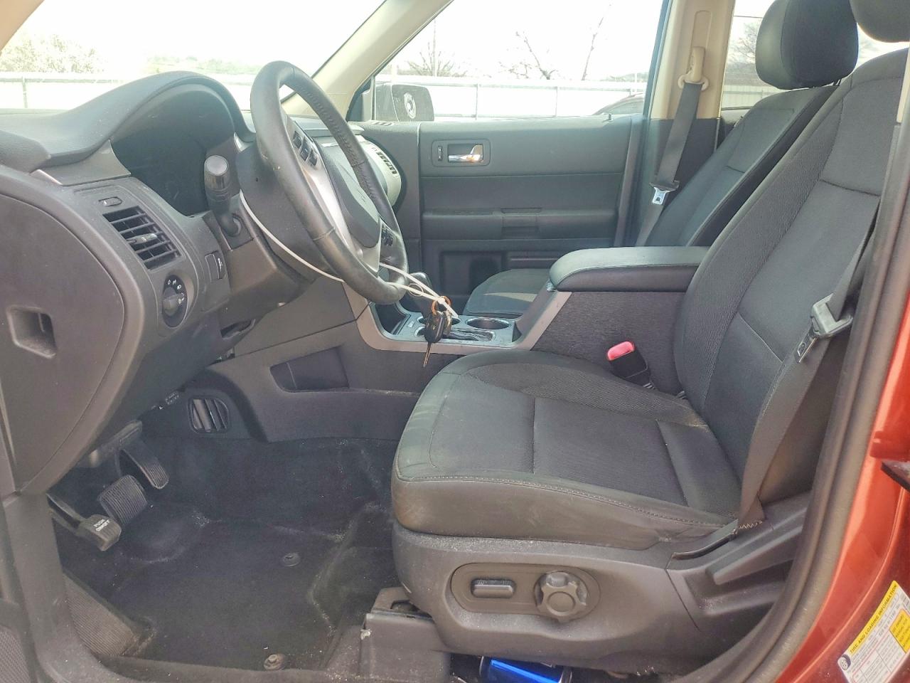 2014 FORD FLEX SE photo 7