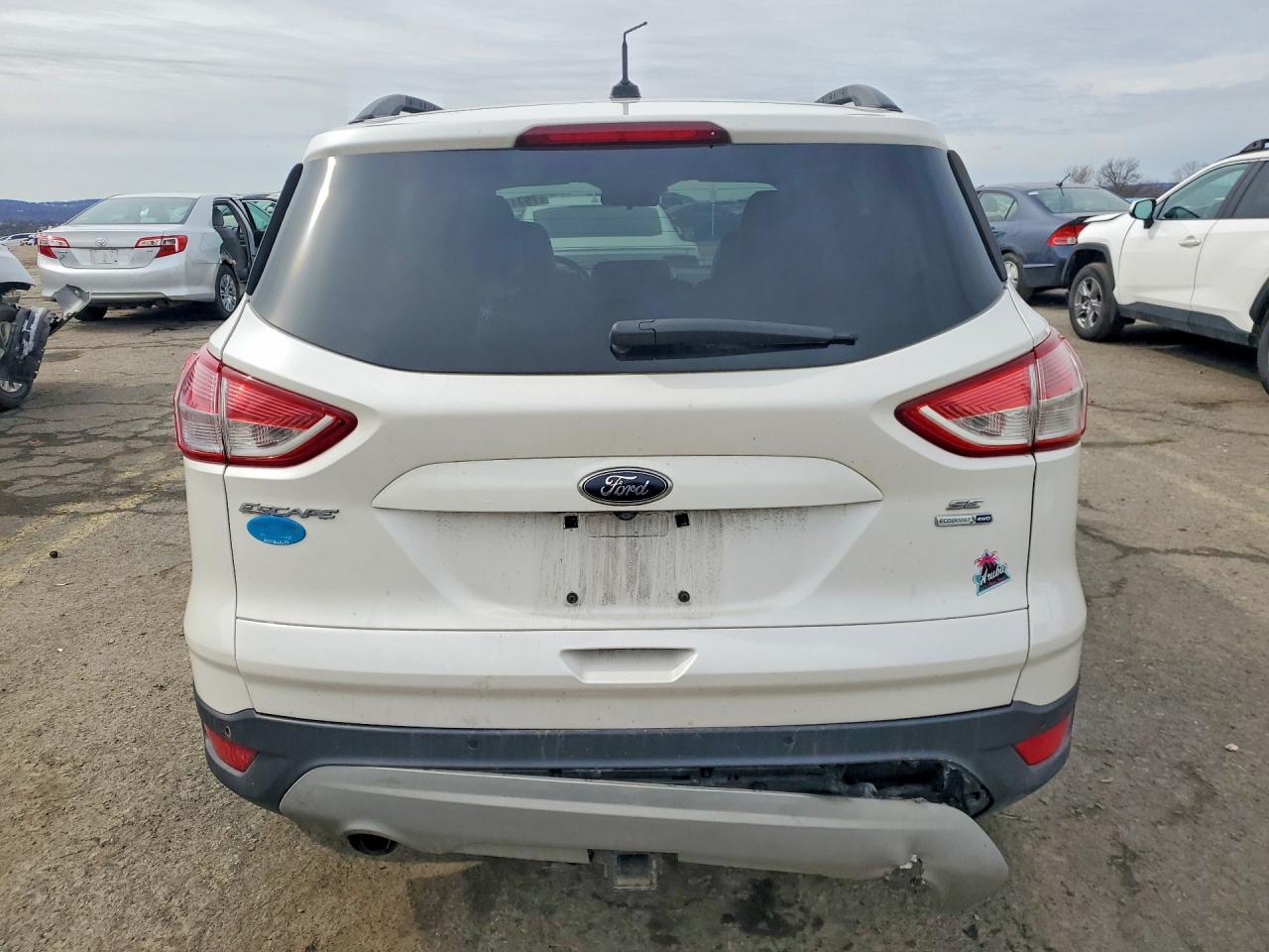 2015 FORD ESCAPE SE photo 6