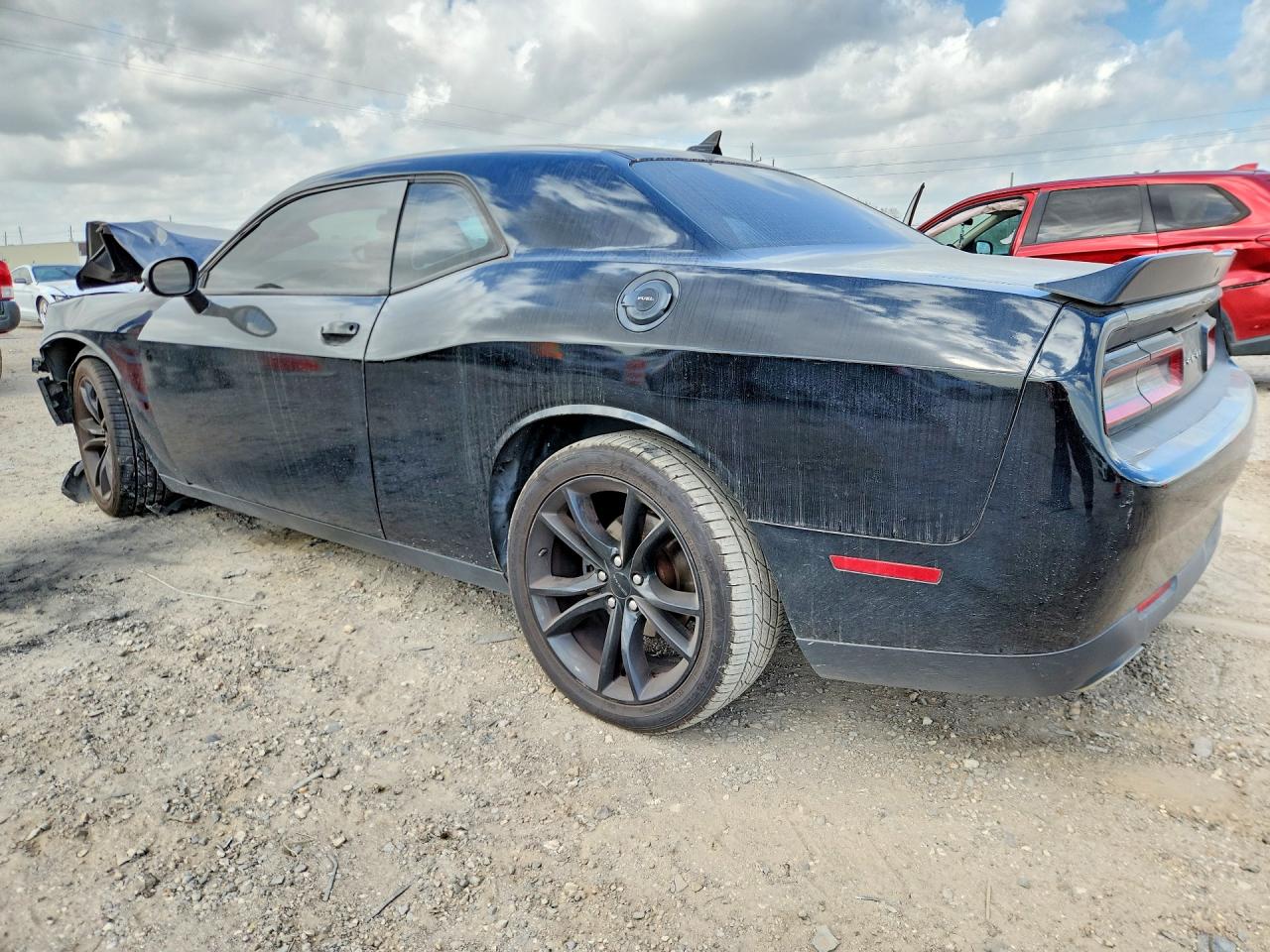 2016 DODGE CHALLENGER SXT photo 4
