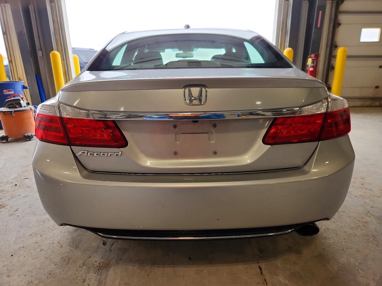 2013 HONDA ACCORD EXL photo 6