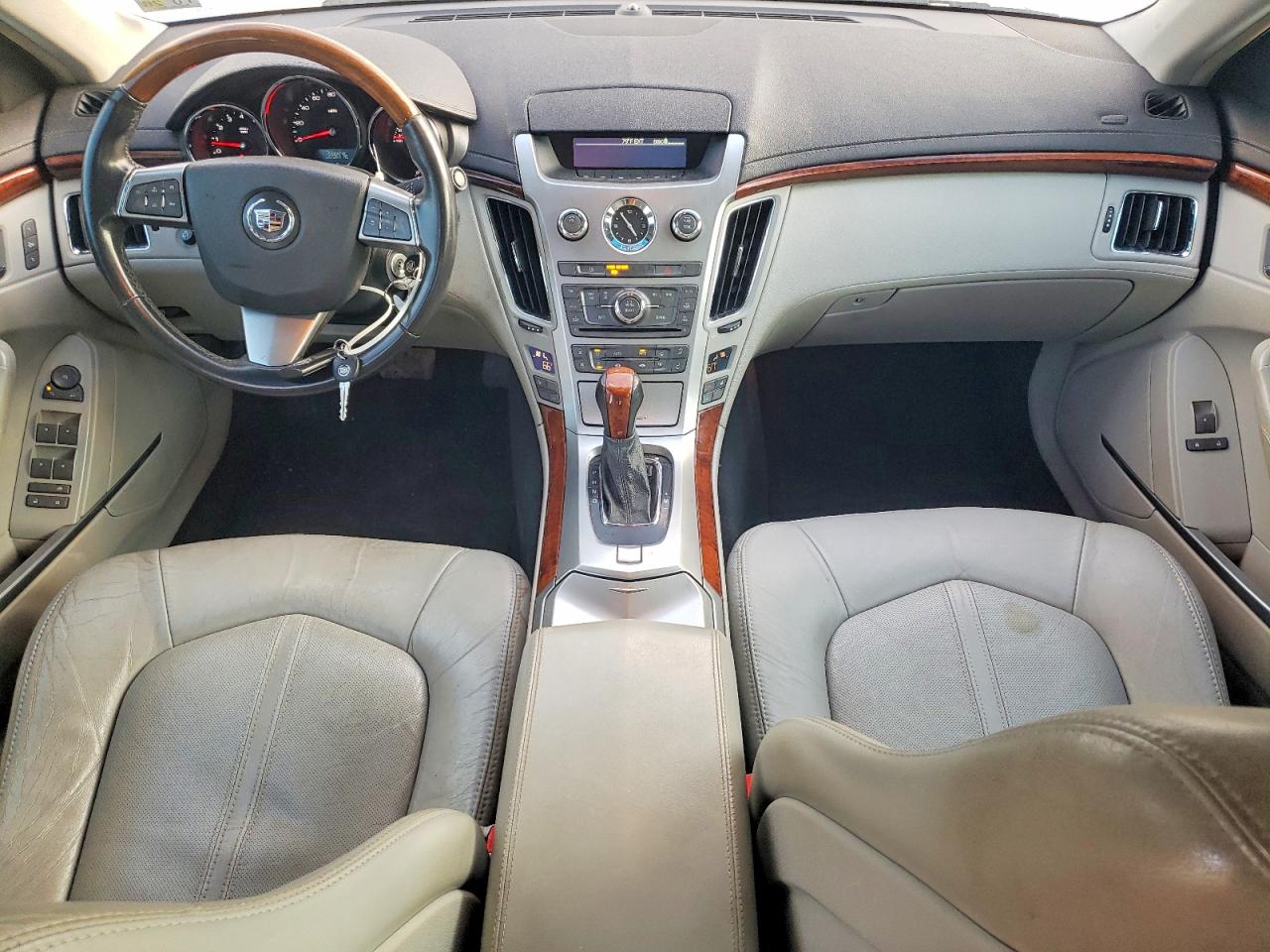 2011 CADILLAC CTS LUXURY COLLECTION photo 15