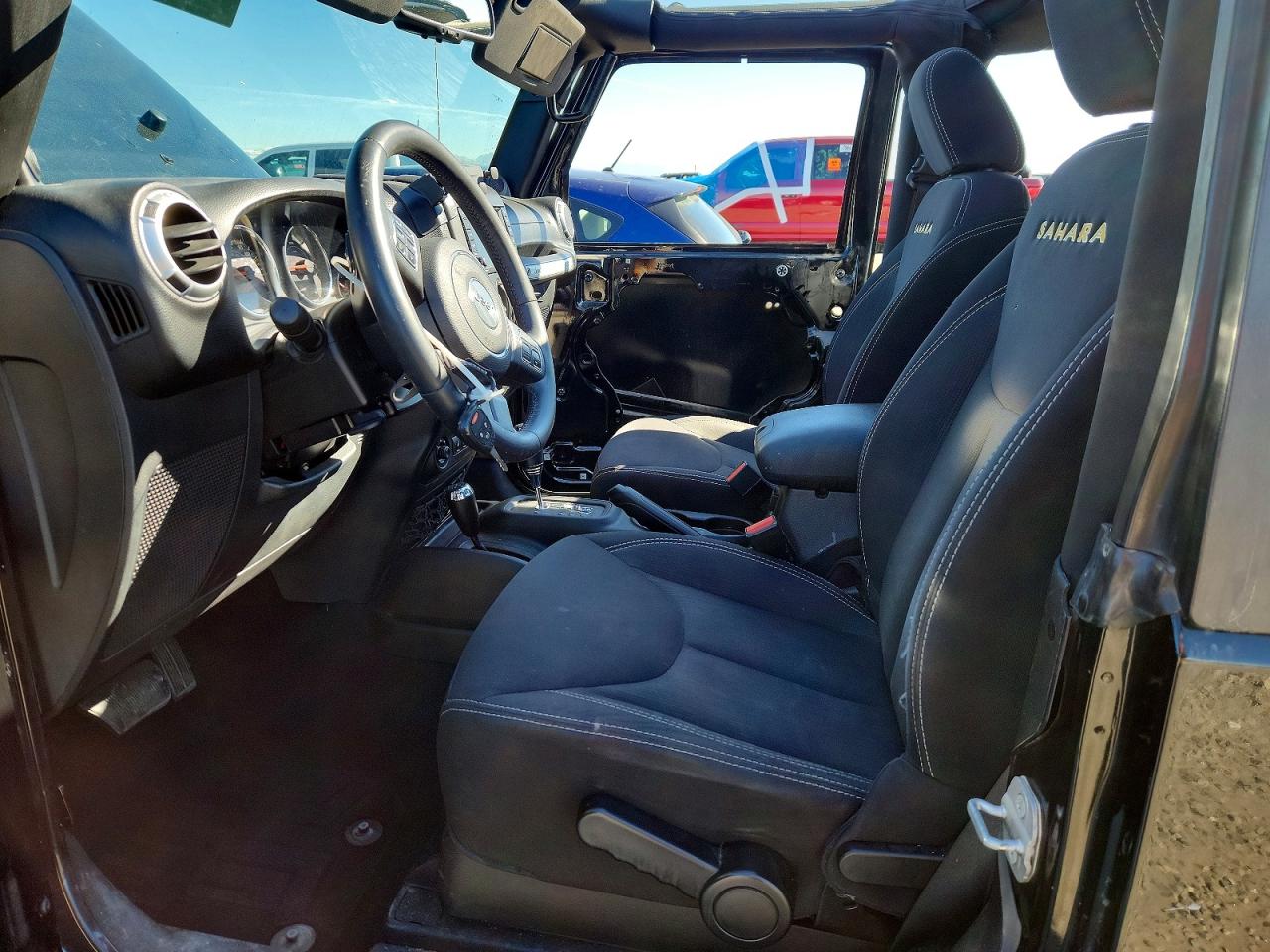 2014 JEEP WRANGLER SAHARA photo 13