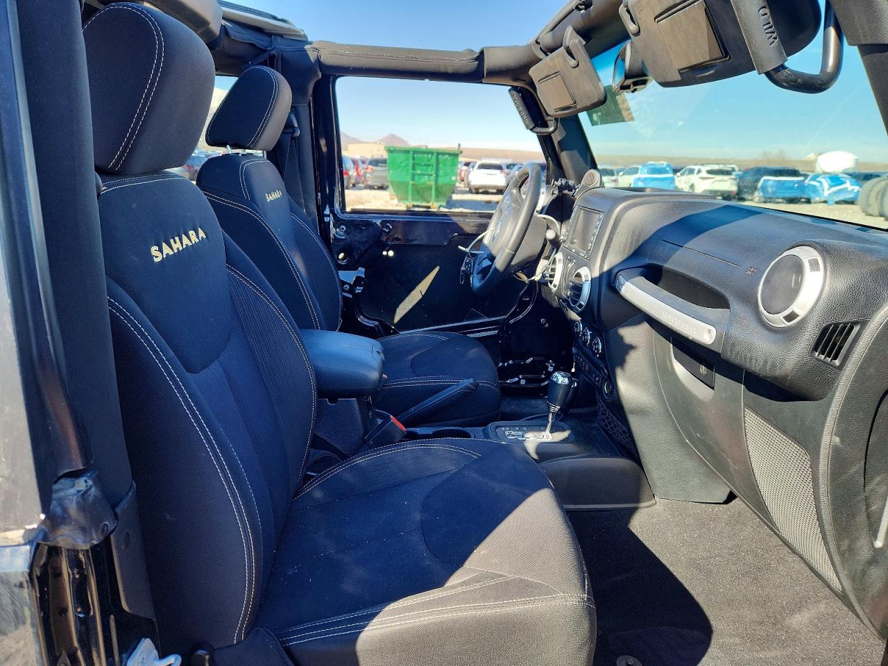 2014 JEEP WRANGLER SAHARA photo 19