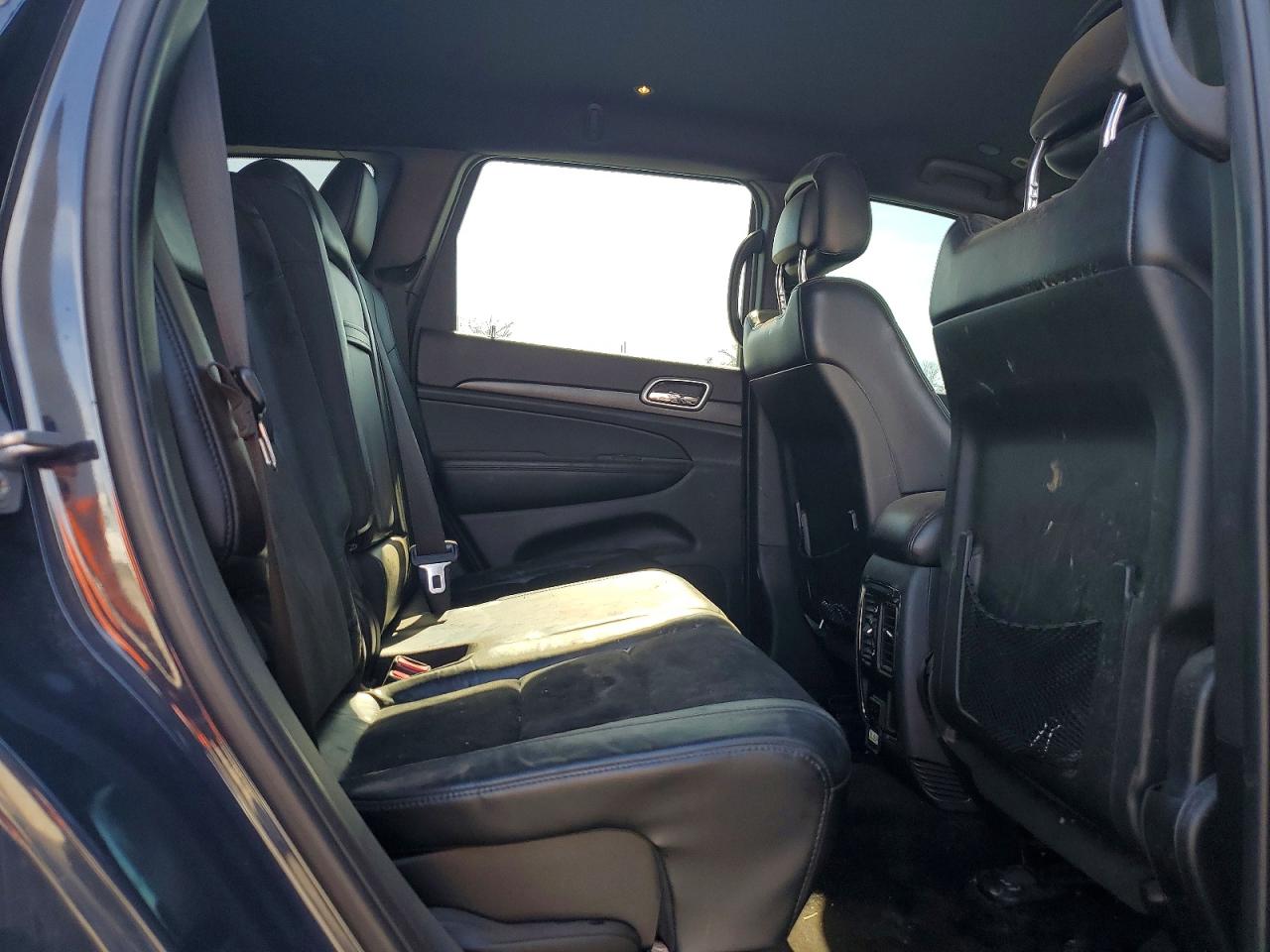 2018 JEEP GRAND CHEROKEE LAREDO photo 21
