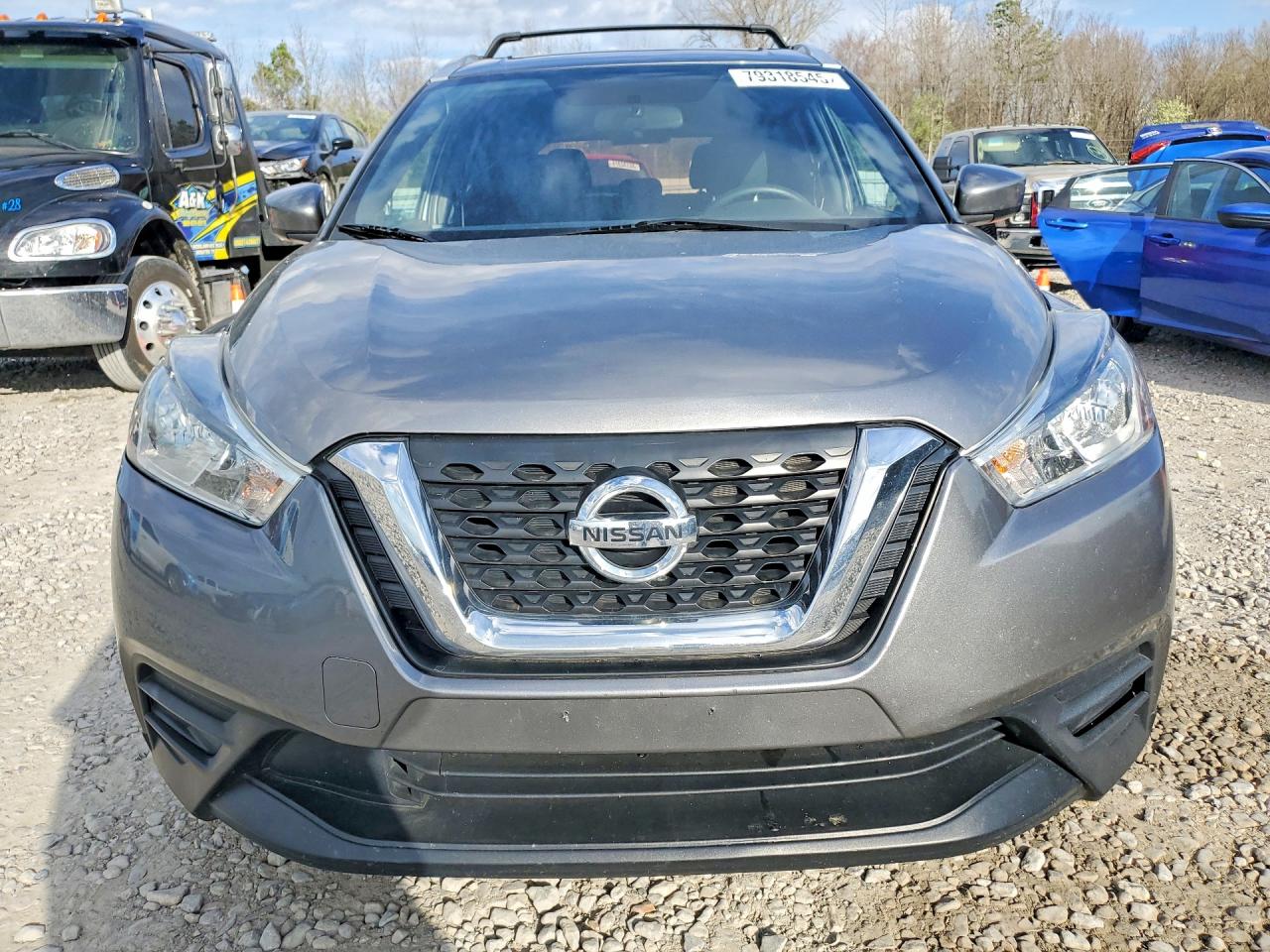 2019 NISSAN KICKS SV photo 5