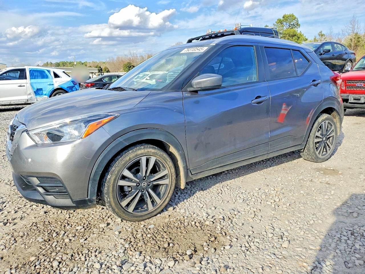 2019 NISSAN KICKS