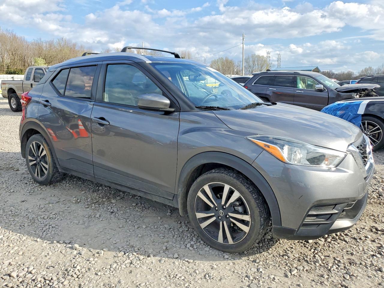 2019 NISSAN KICKS SV photo 4