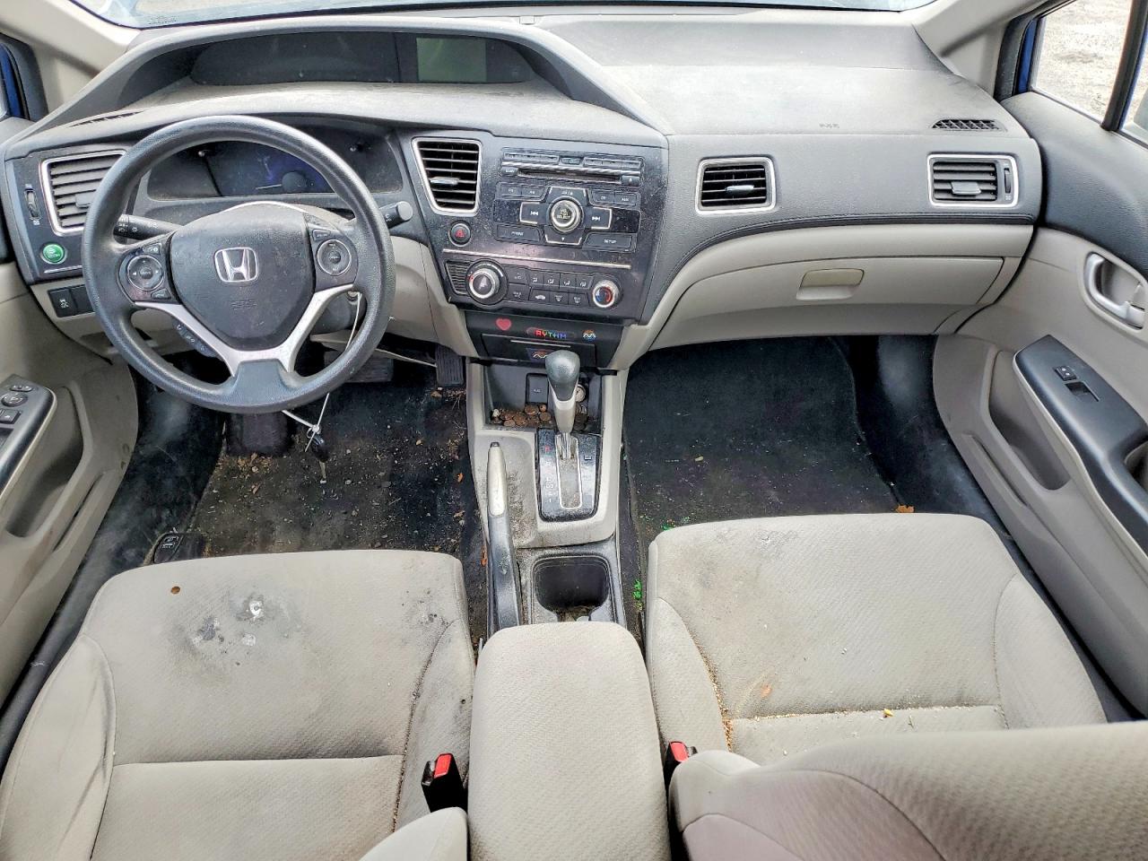 2013 HONDA CIVIC LX photo 22