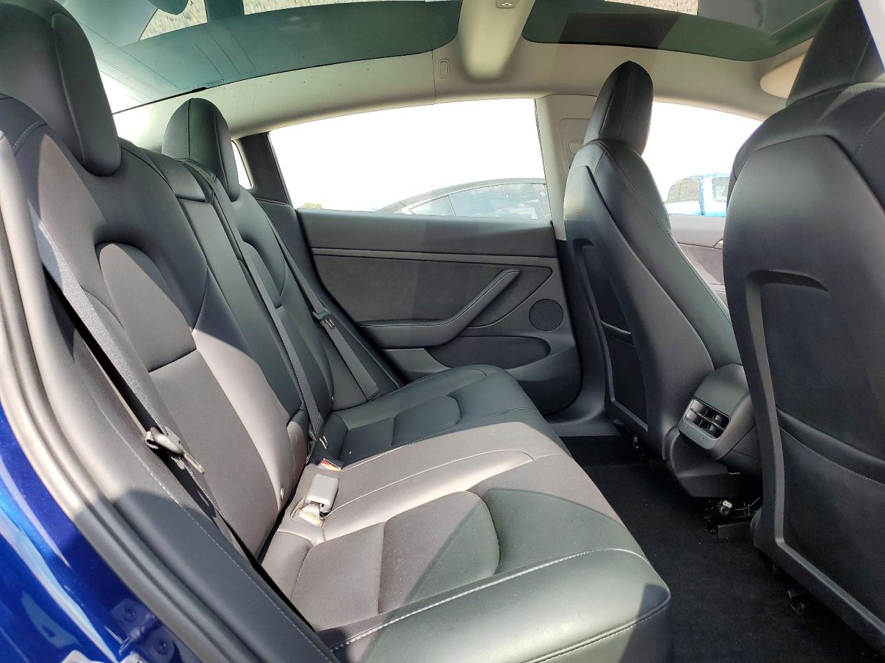 2022 TESLA MODEL 3 photo 19