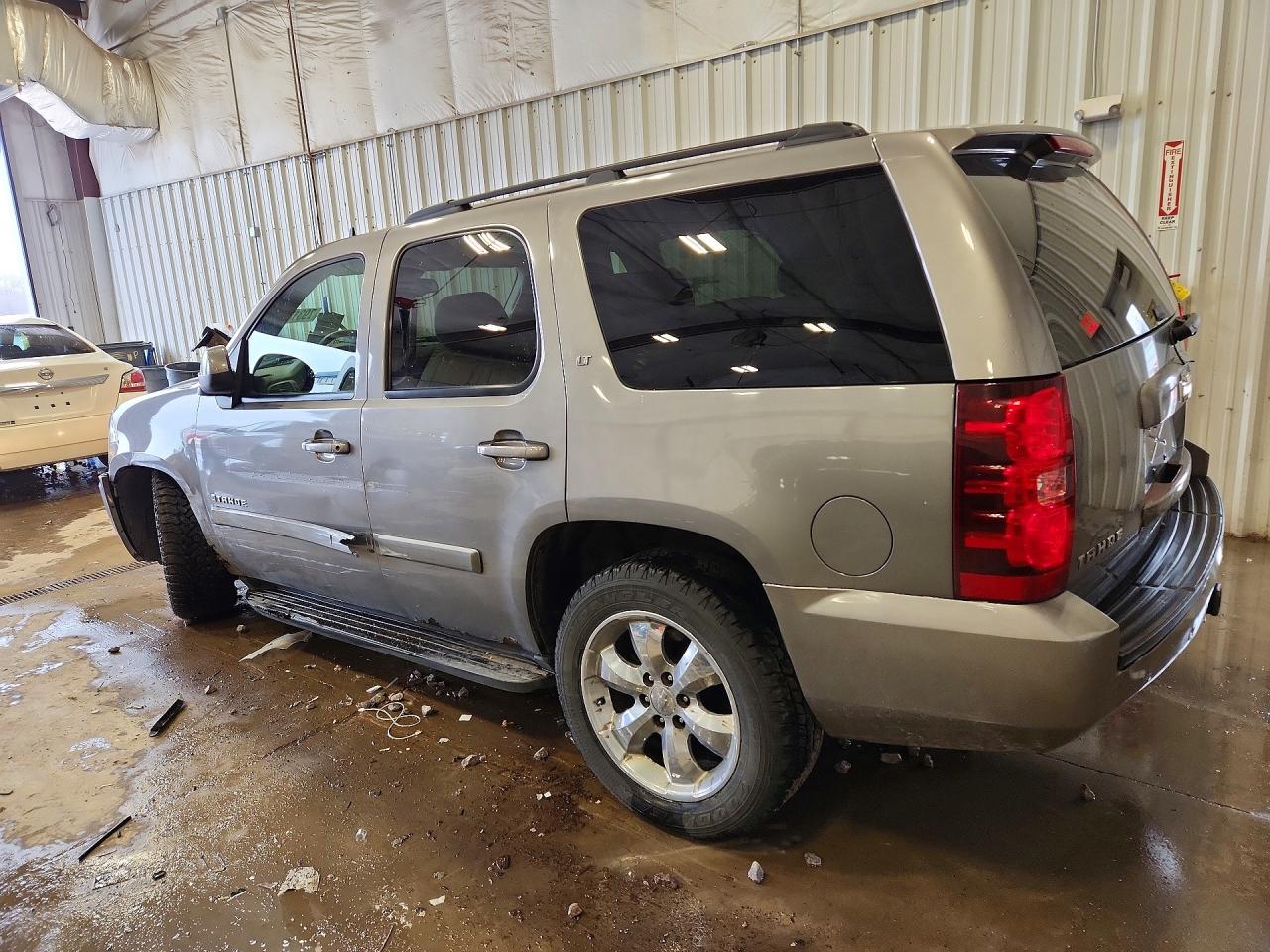 2008 CHEVROLET TAHOE K1500 photo 2