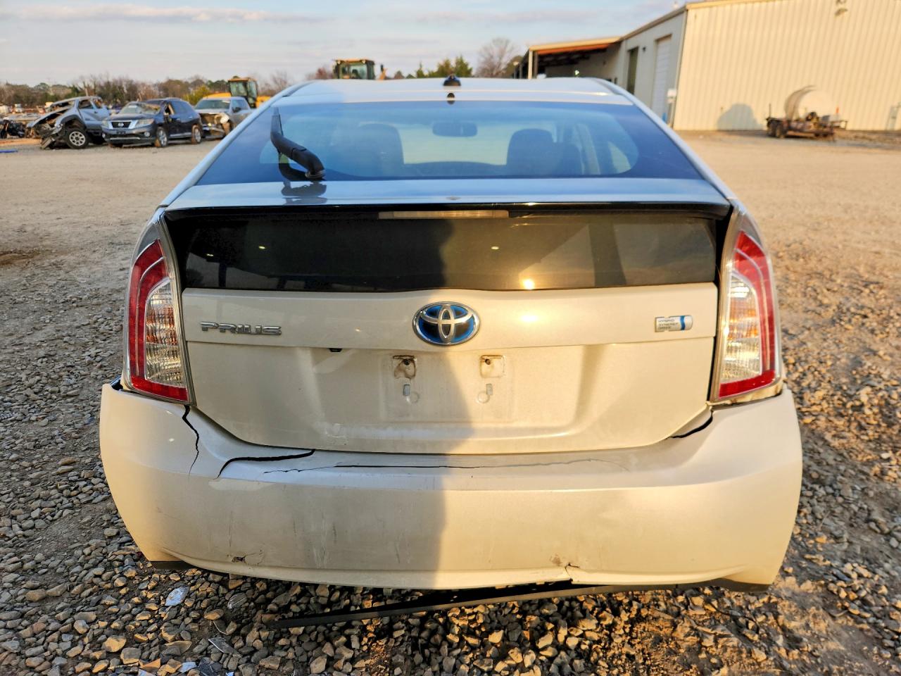 2015 TOYOTA PRIUS FIVE photo 6