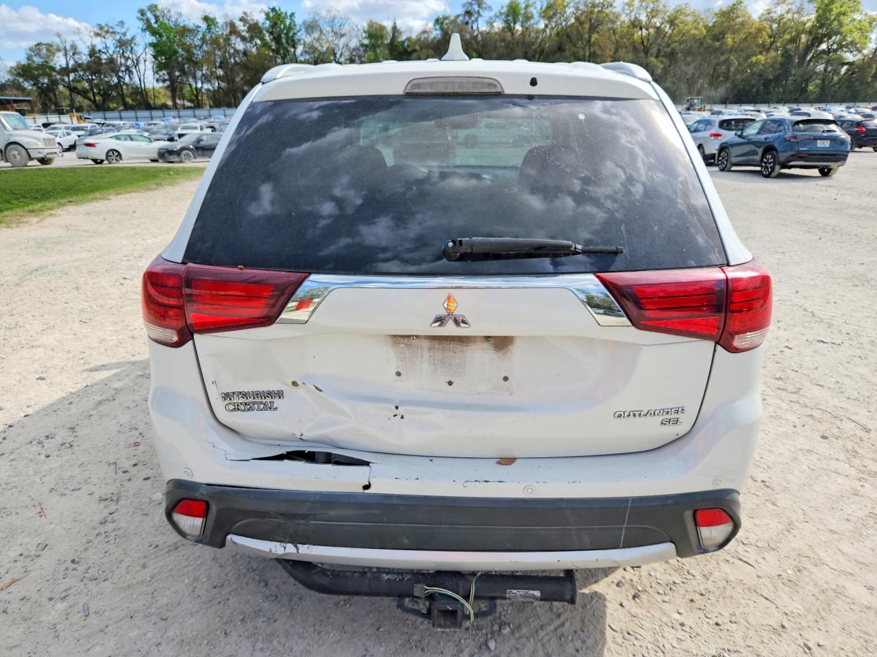 2017 MITSUBISHI OUTLANDER SE photo 11