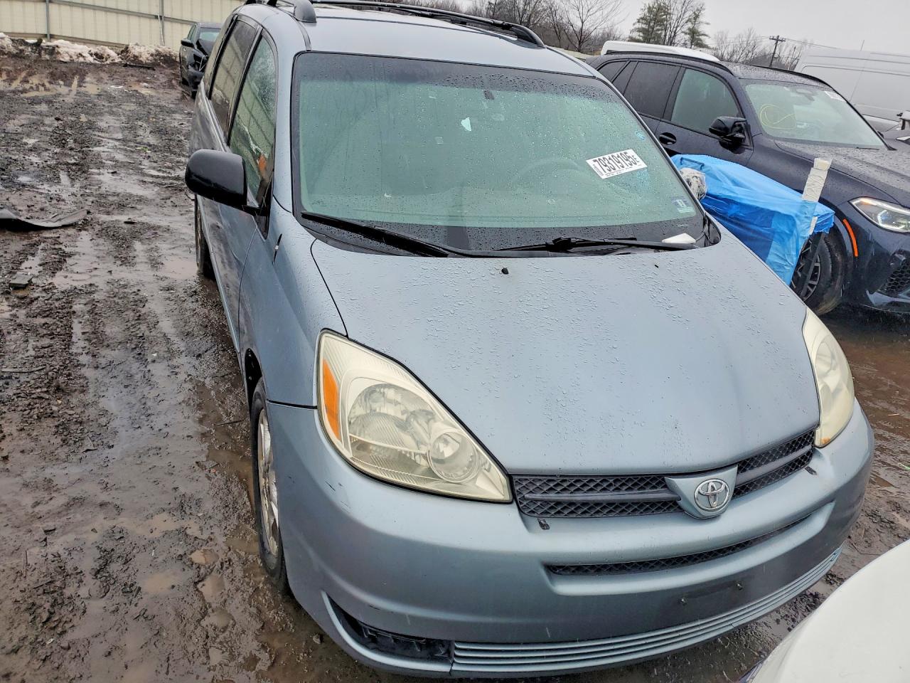 2004 TOYOTA SIENNA LE 7 PASSENGER photo 5