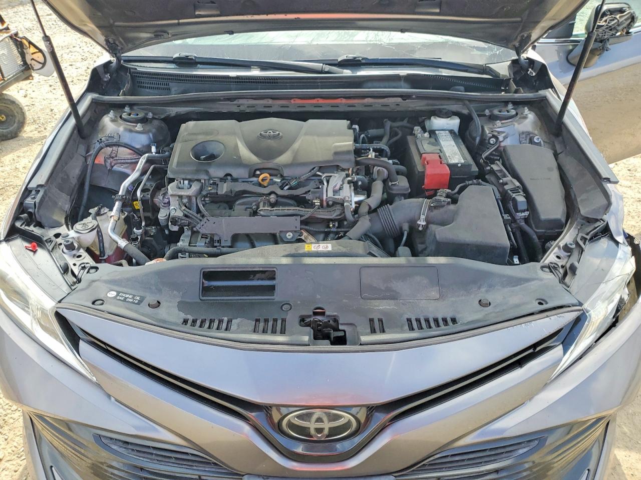 2019 TOYOTA CAMRY LE photo 31