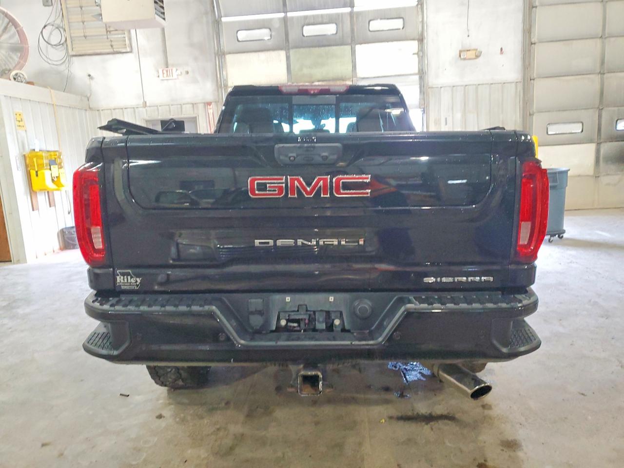 2020 GMC SIERRA K2500 DENALI photo 16