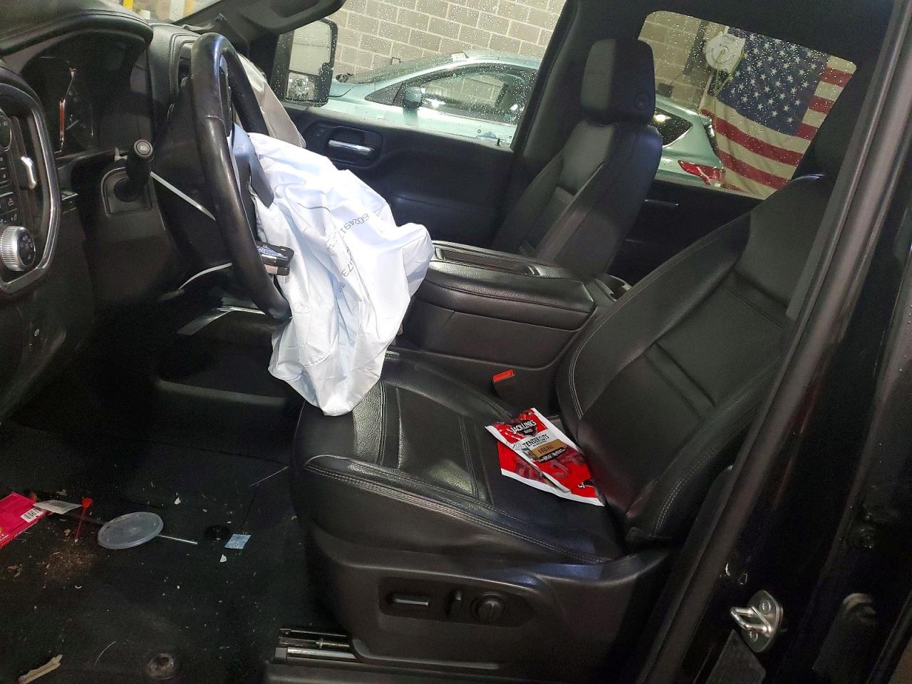 2020 GMC SIERRA K2500 DENALI photo 19