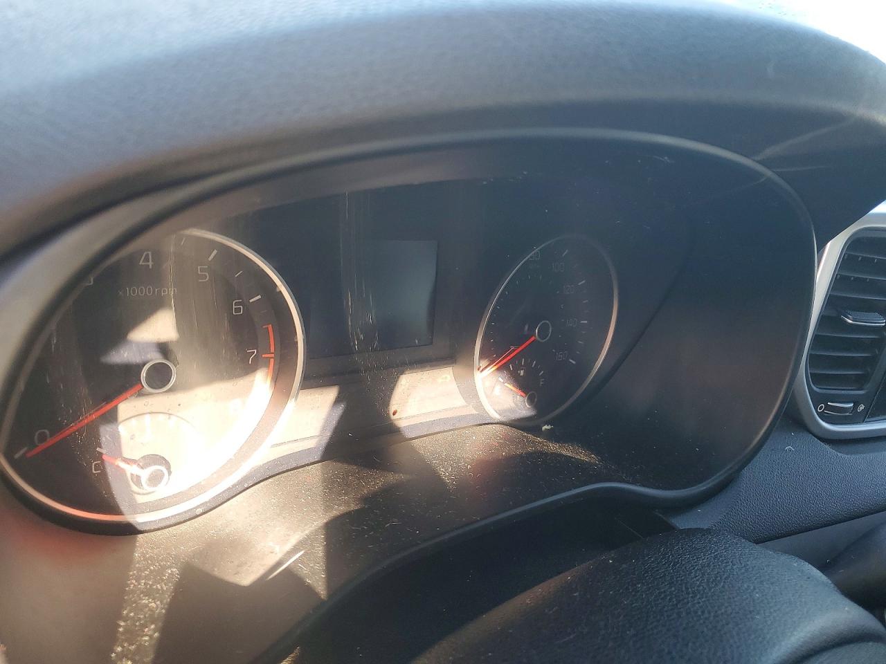 2021 KIA SPORTAGE LX photo 17