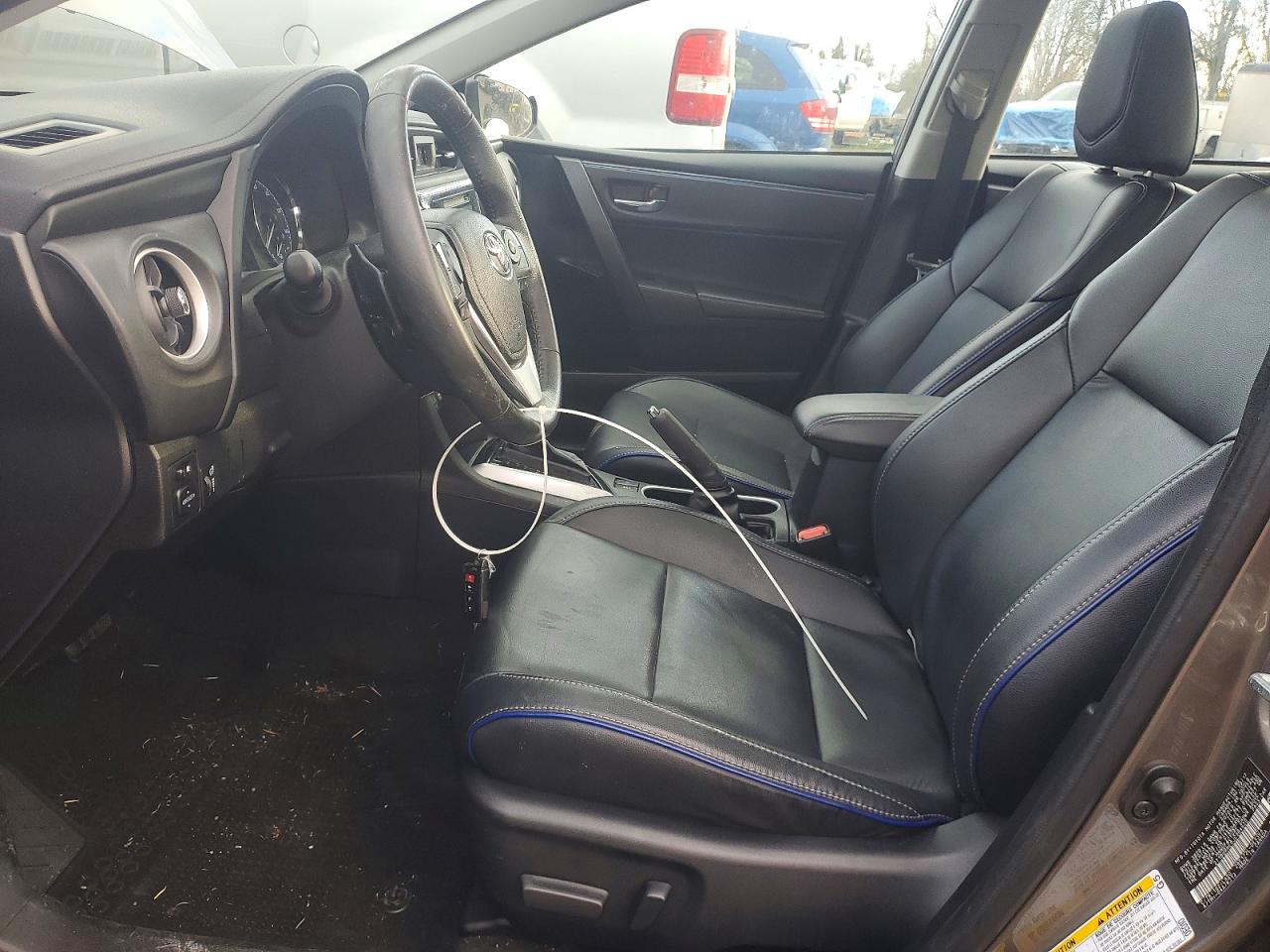 2018 TOYOTA COROLLA XSE photo 13