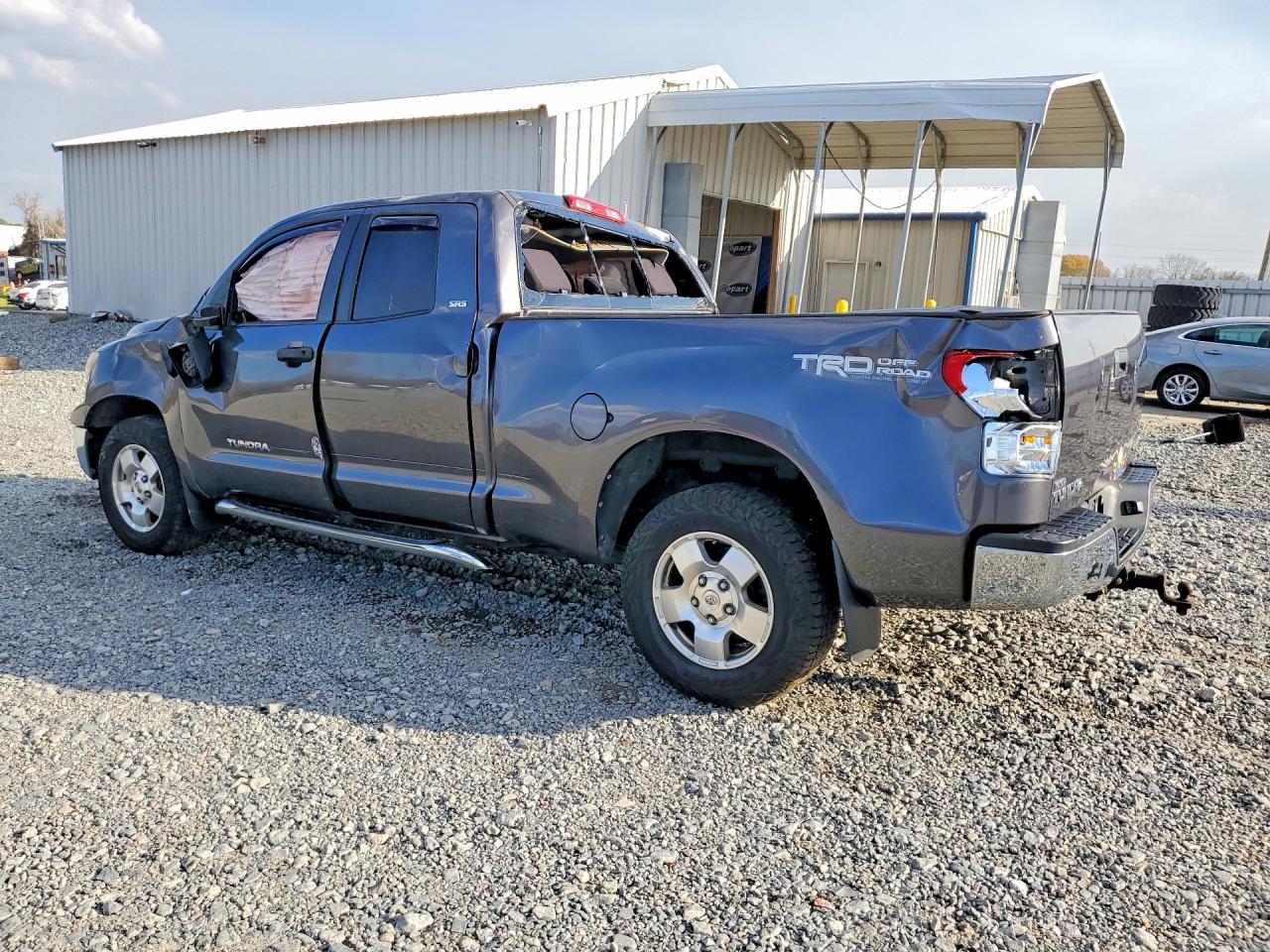 2011 TOYOTA TUNDRA GRADE photo 4