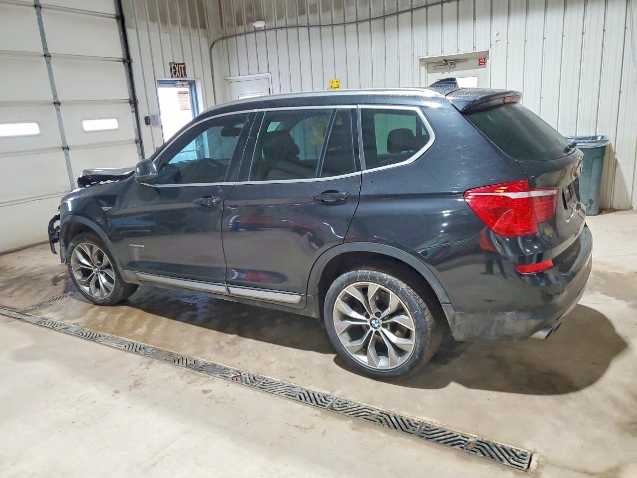 2015 BMW X3 XDRIVE28I photo 3