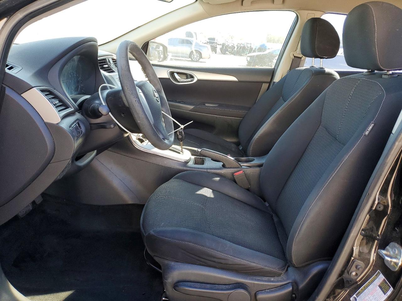 2014 NISSAN SENTRA S photo 13