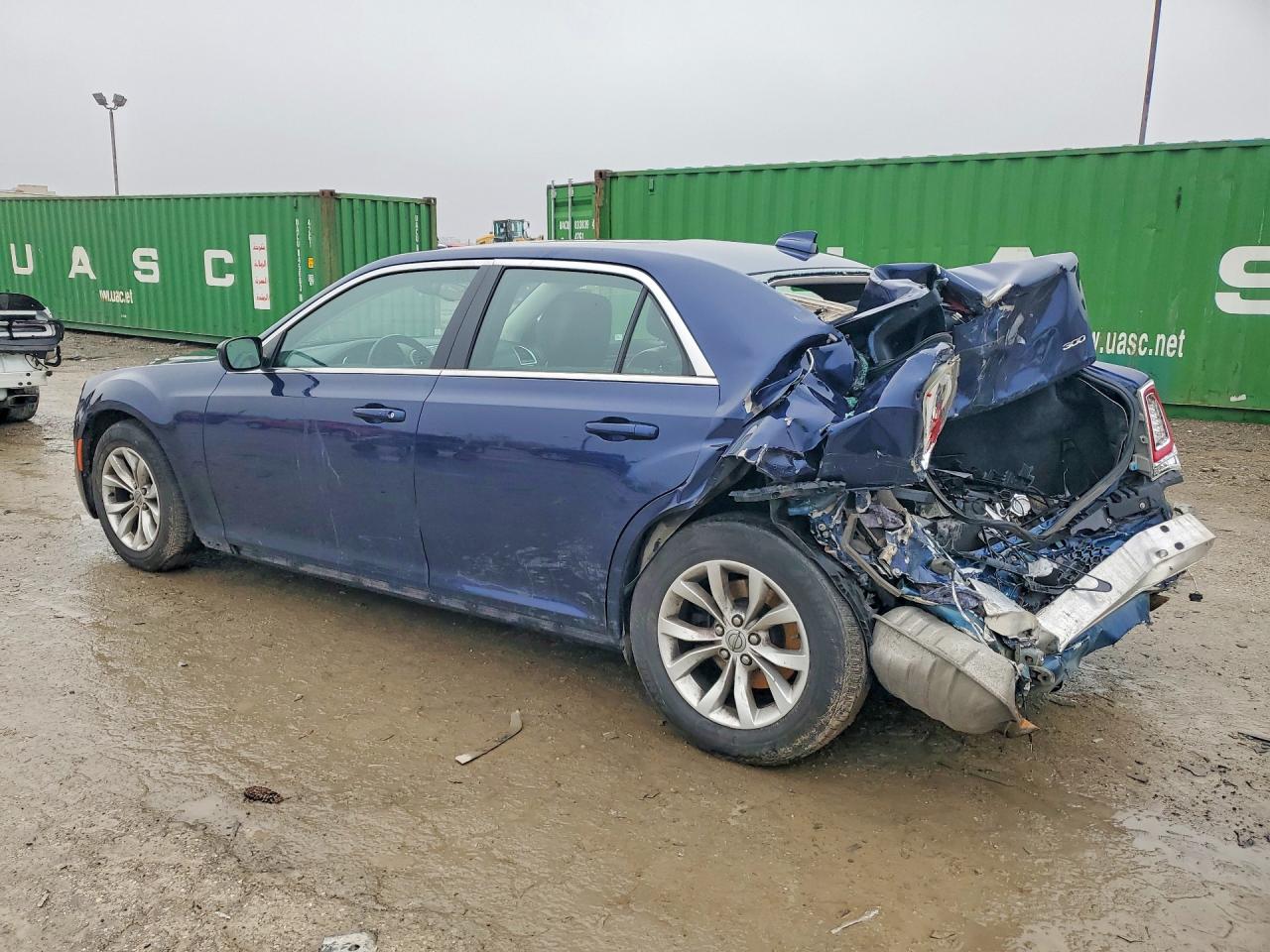 2016 CHRYSLER 300 photo 3