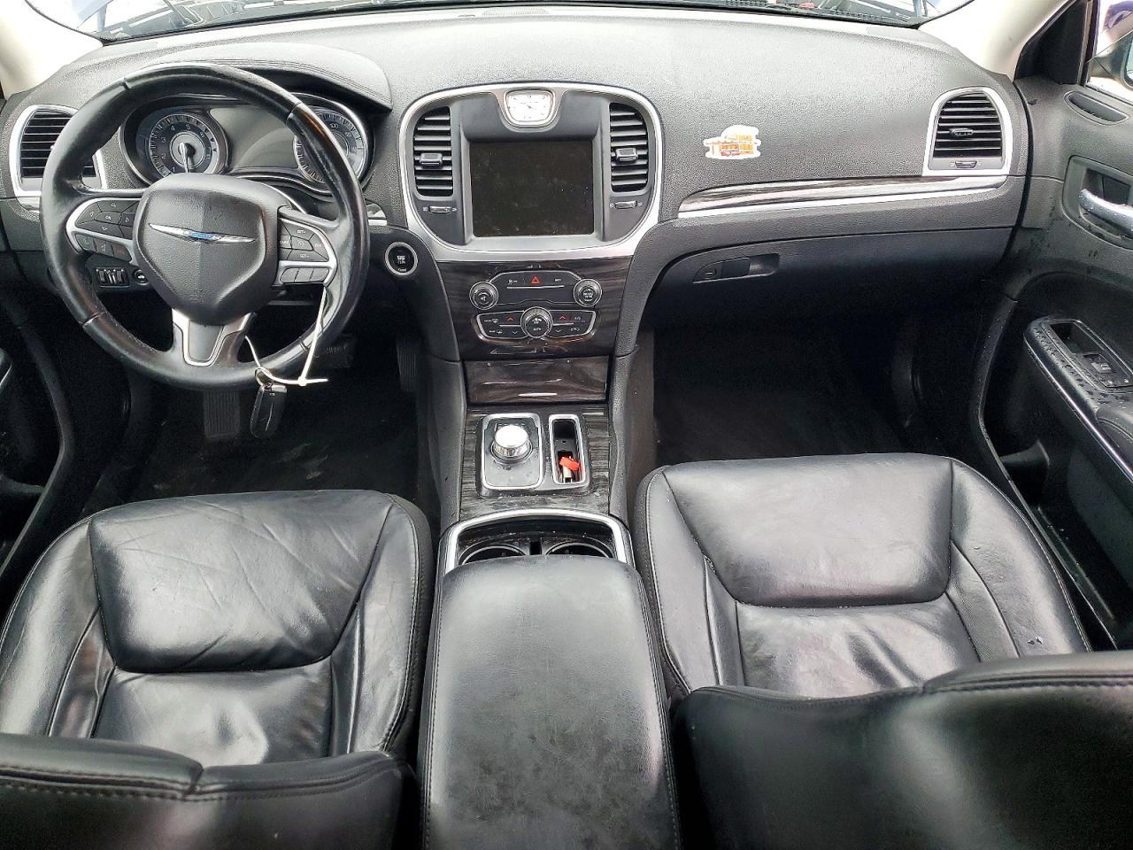 2016 CHRYSLER 300 photo 15