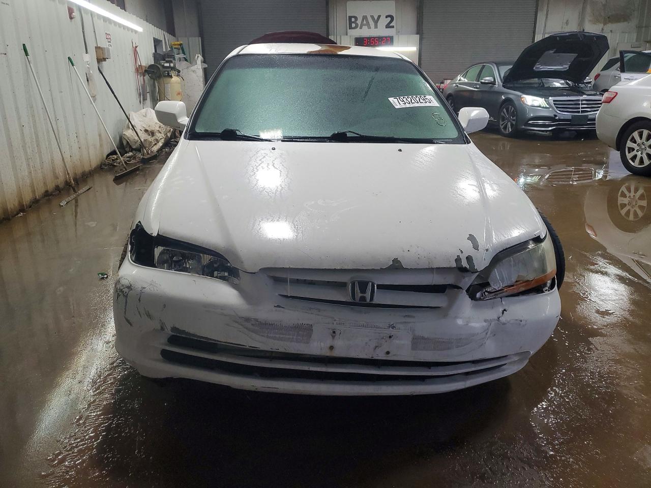 2002 HONDA ACCORD LX photo 5