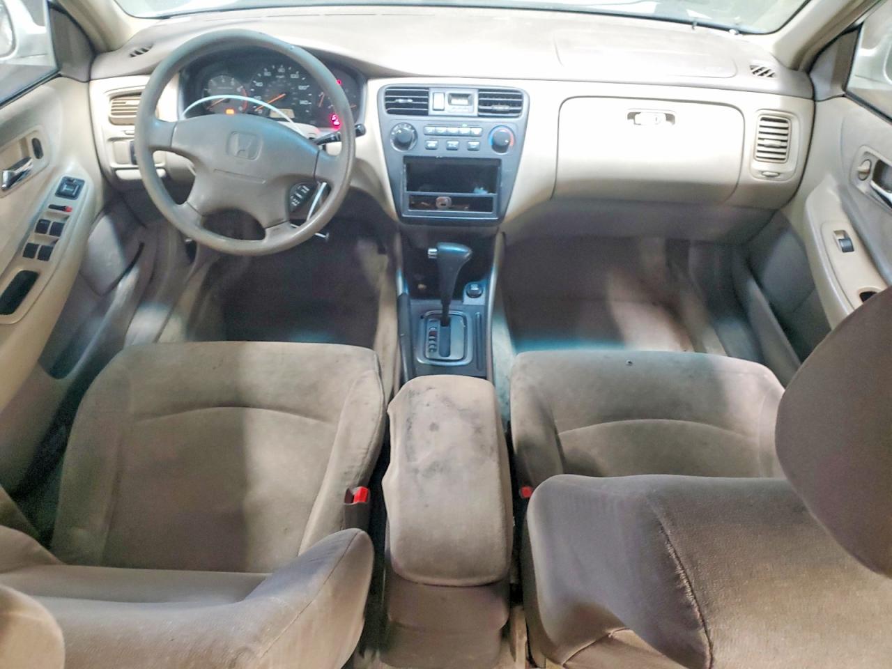 2002 HONDA ACCORD LX photo 8