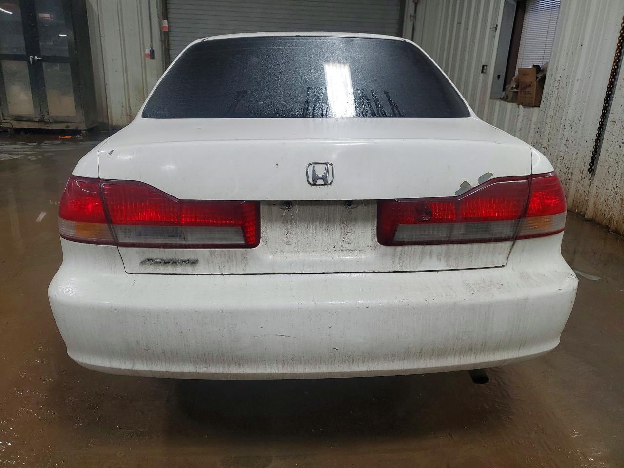 2002 HONDA ACCORD LX photo 6