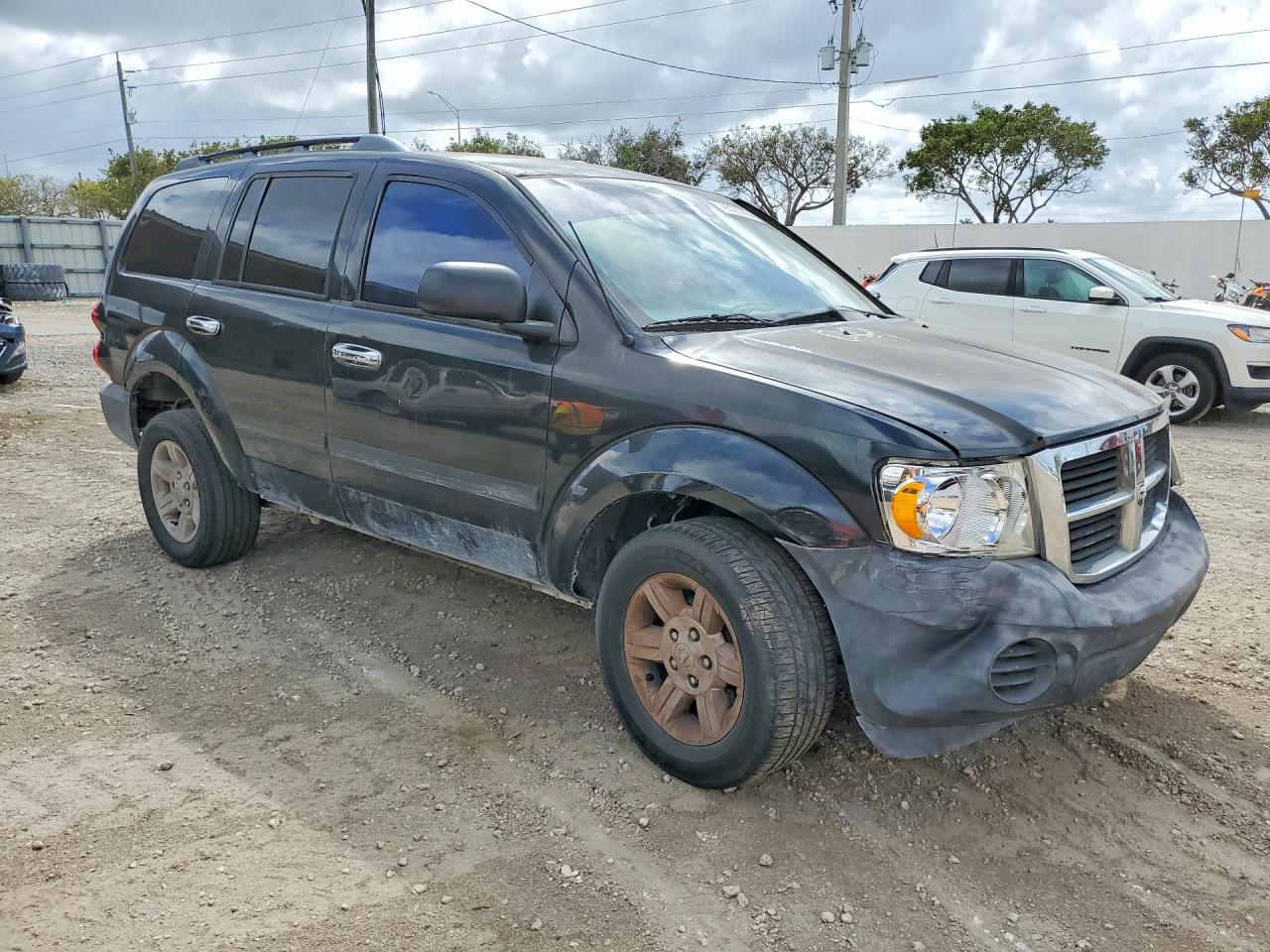 2007 DODGE DURANGO SXT photo 7
