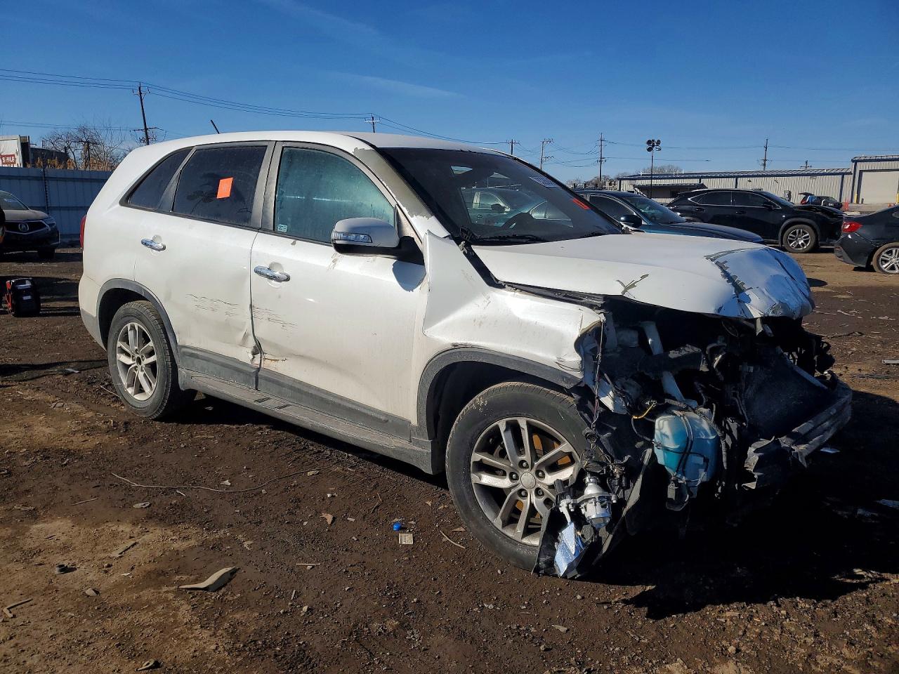 2014 KIA SORENTO LX photo 4