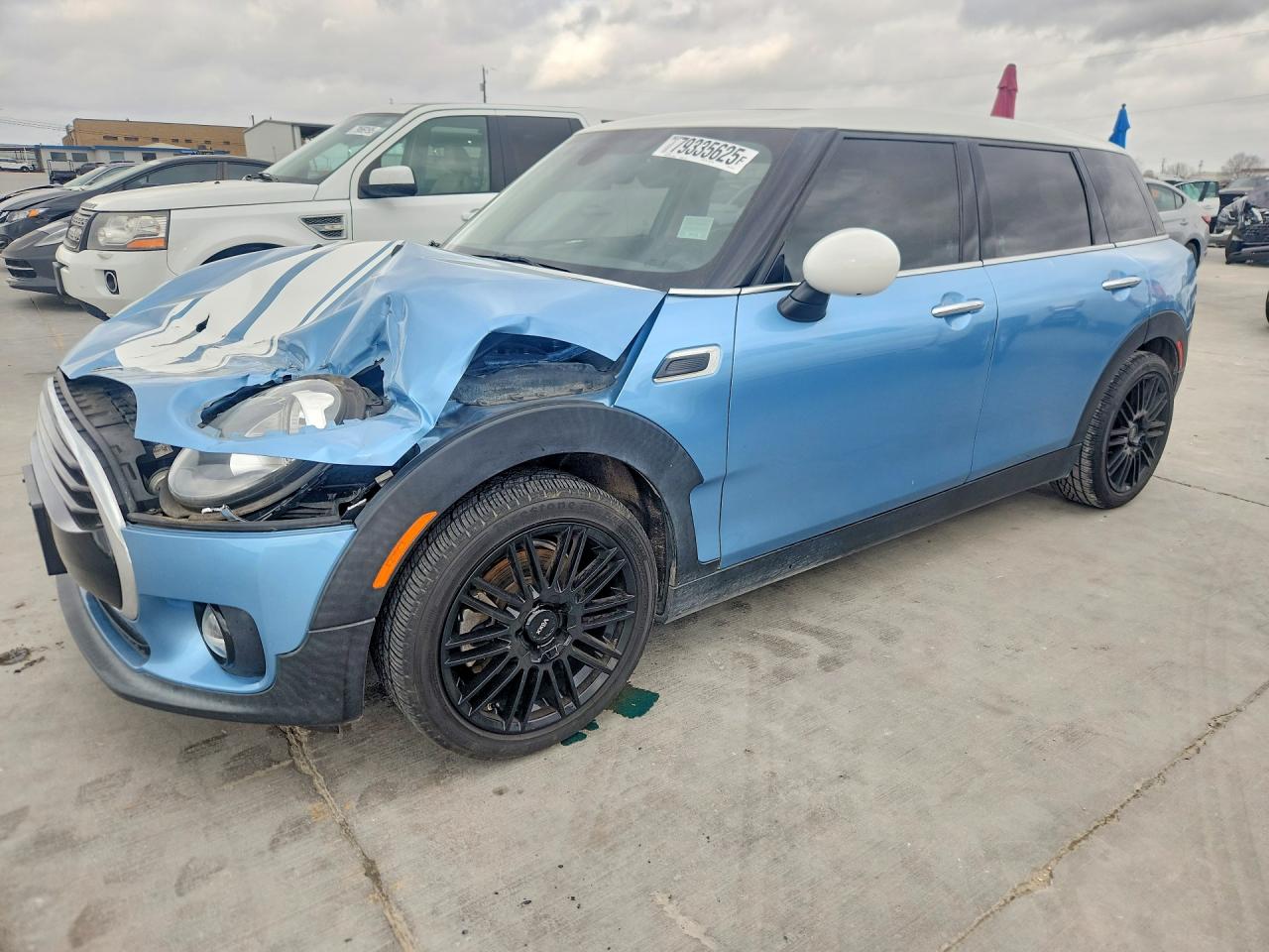 2017 MINI COOPER