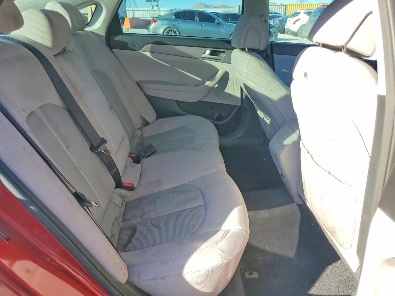 2015 HYUNDAI SONATA SE photo 19