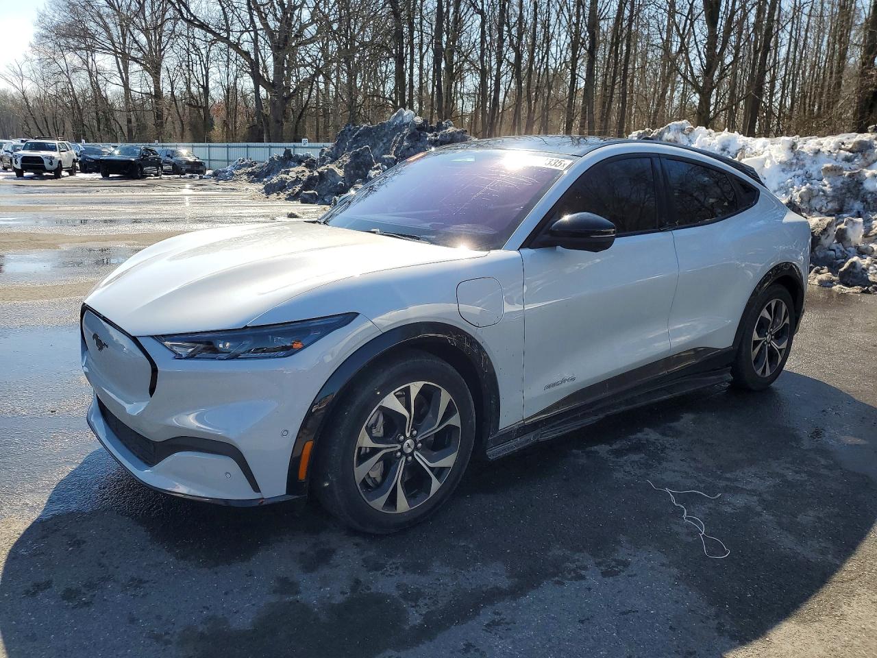 2022 FORD MUSTANG MACH-E