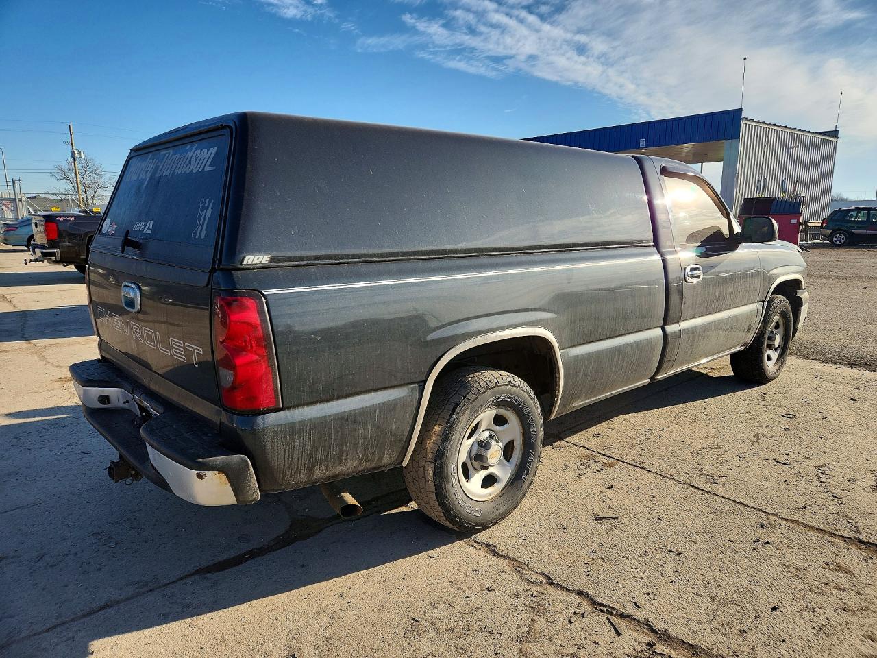 2004 CHEVROLET SILVERADO C1500 photo 5