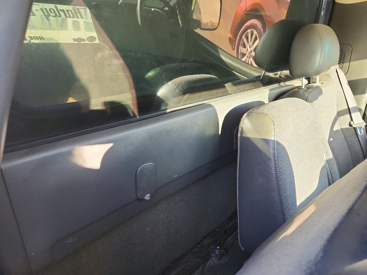 2004 CHEVROLET SILVERADO C1500 photo 19