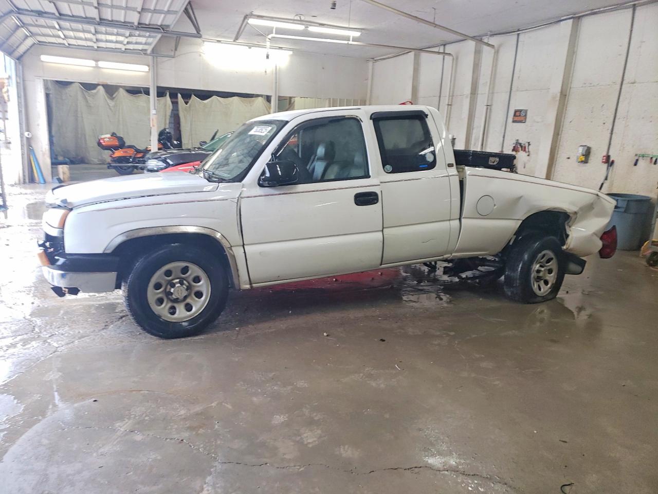 2005 CHEVROLET SILVERADO