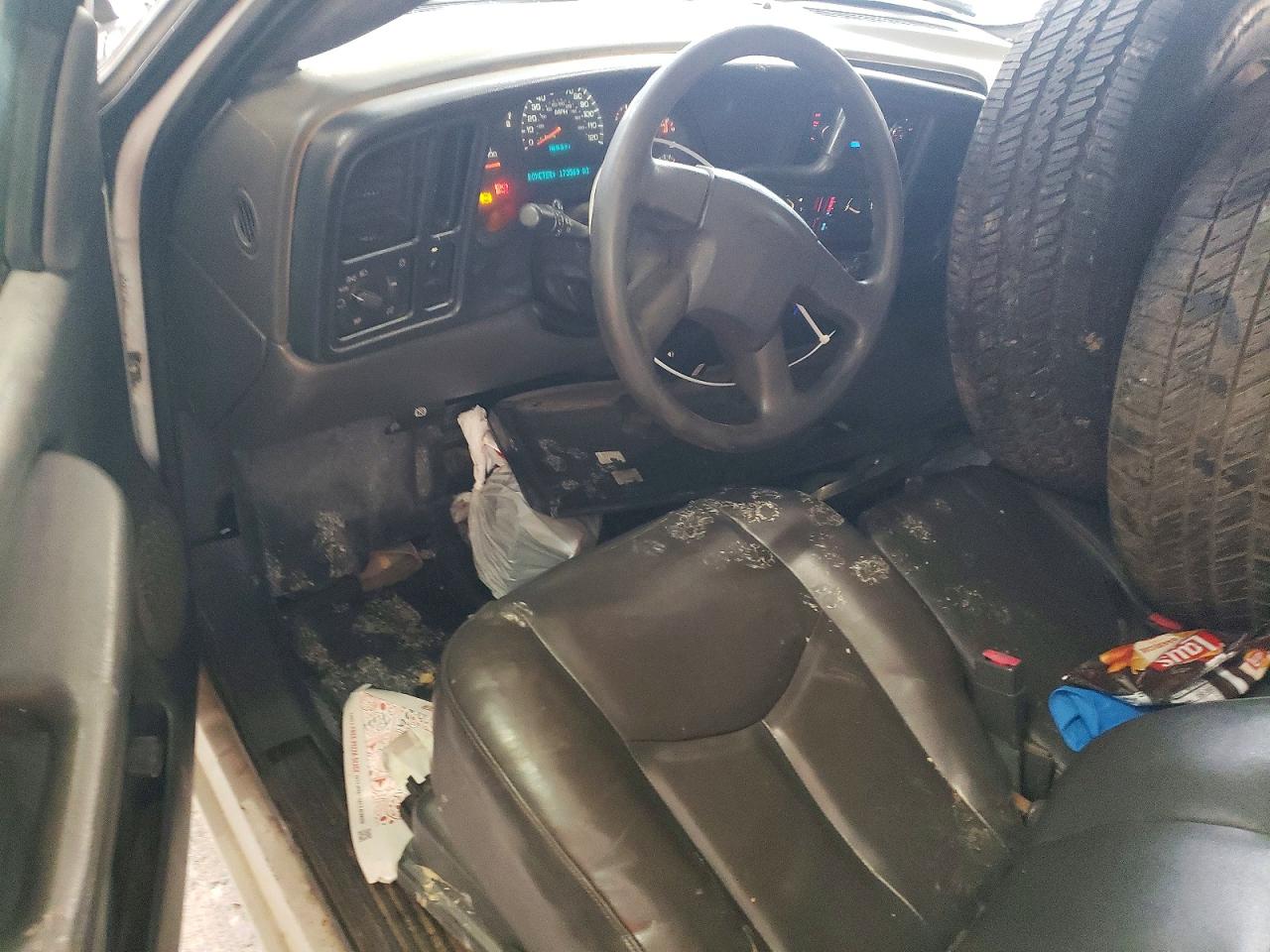 2005 CHEVROLET SILVERADO C1500 photo 15