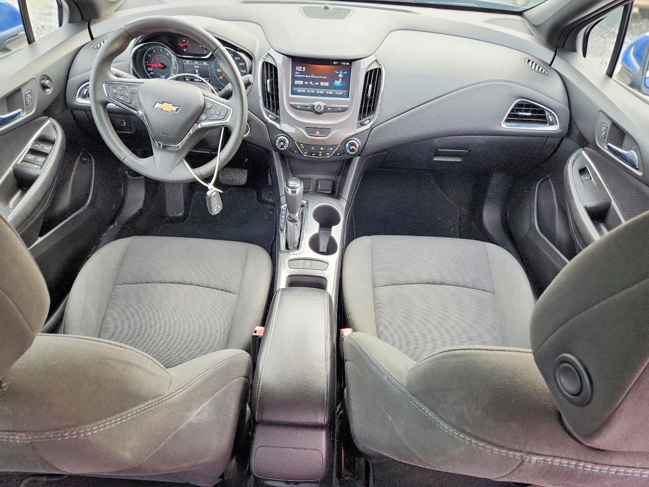 2017 CHEVROLET CRUZE LT photo 22