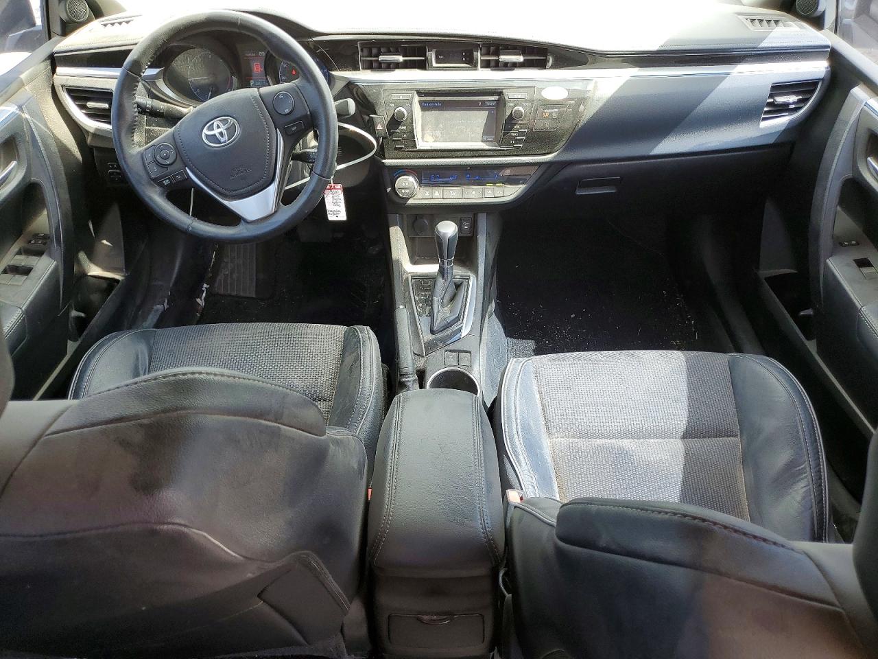 2015 TOYOTA COROLLA S PLUS photo 15