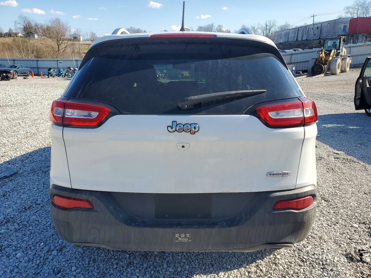 2018 JEEP CHEROKEE LATITUDE photo 11