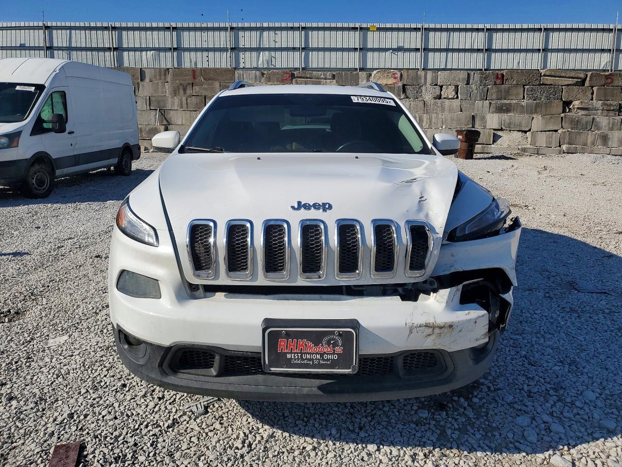 2018 JEEP CHEROKEE LATITUDE photo 9