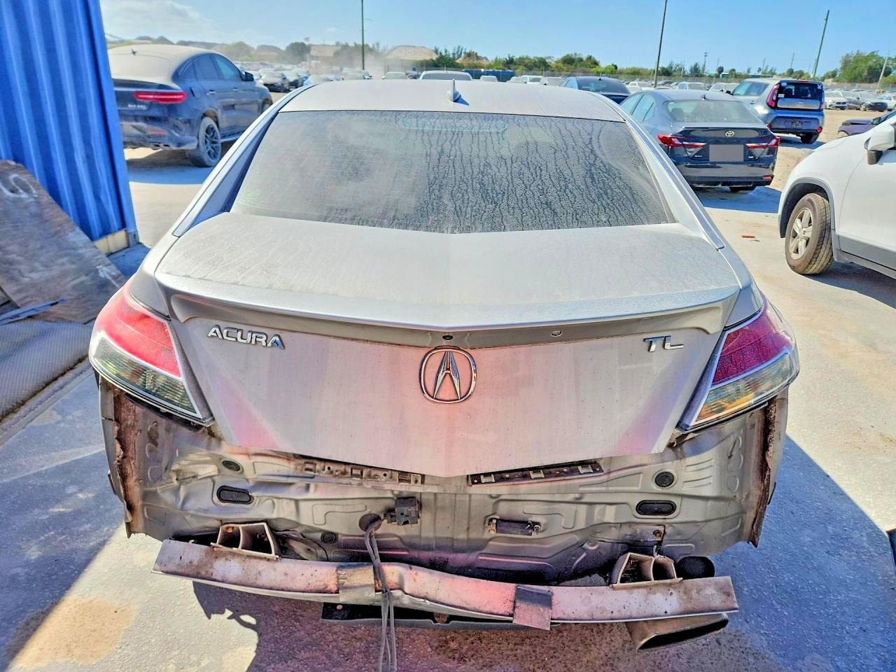 2010 ACURA TL photo 6